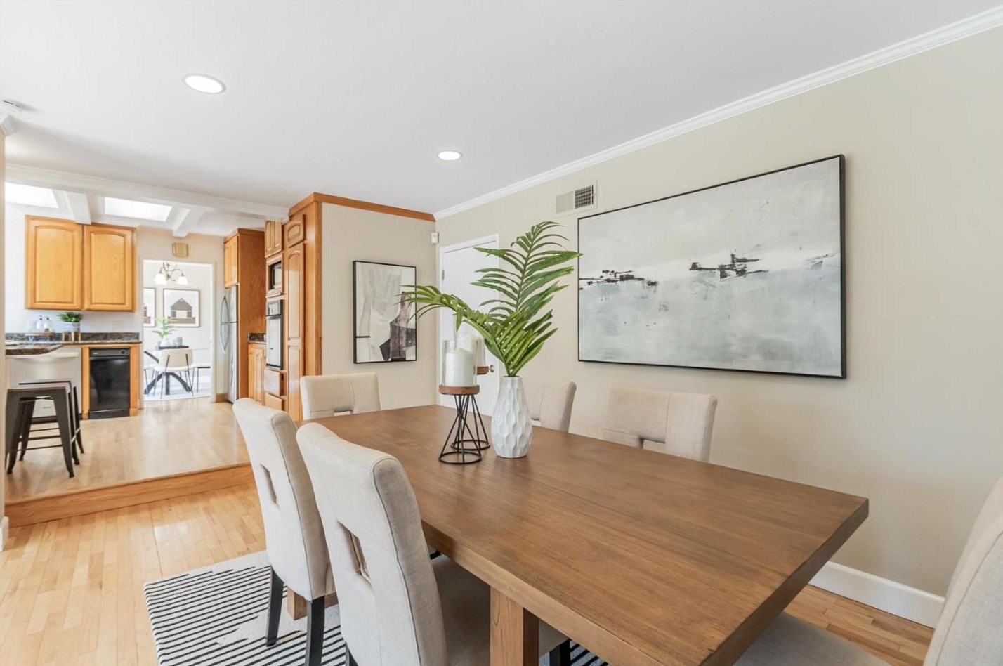 1570 Ben Roe Dr, Los Altos CA 94024-6241 exterior