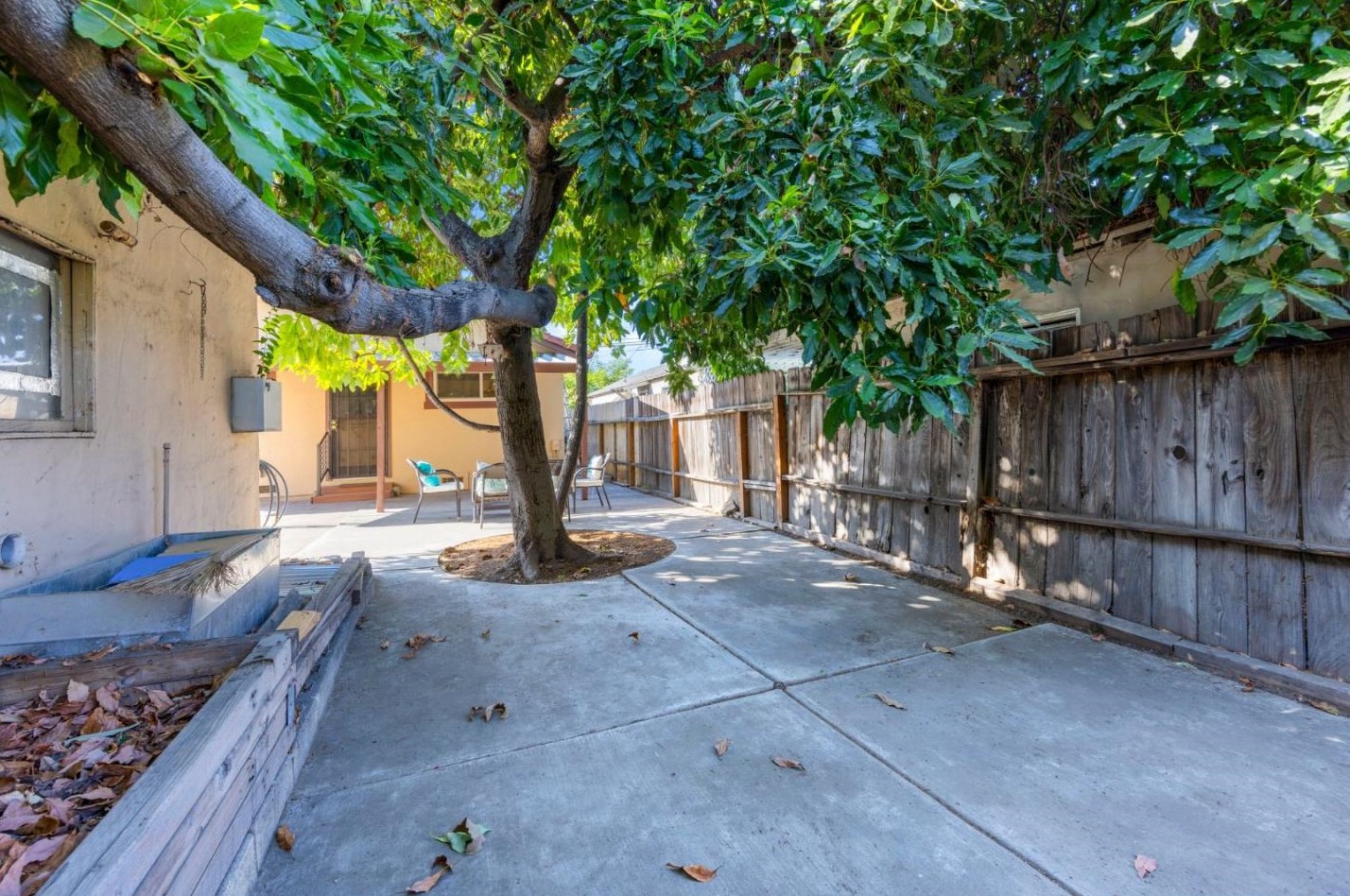 1626 San Fernando St, San Jose CA  95116-2421 exterior