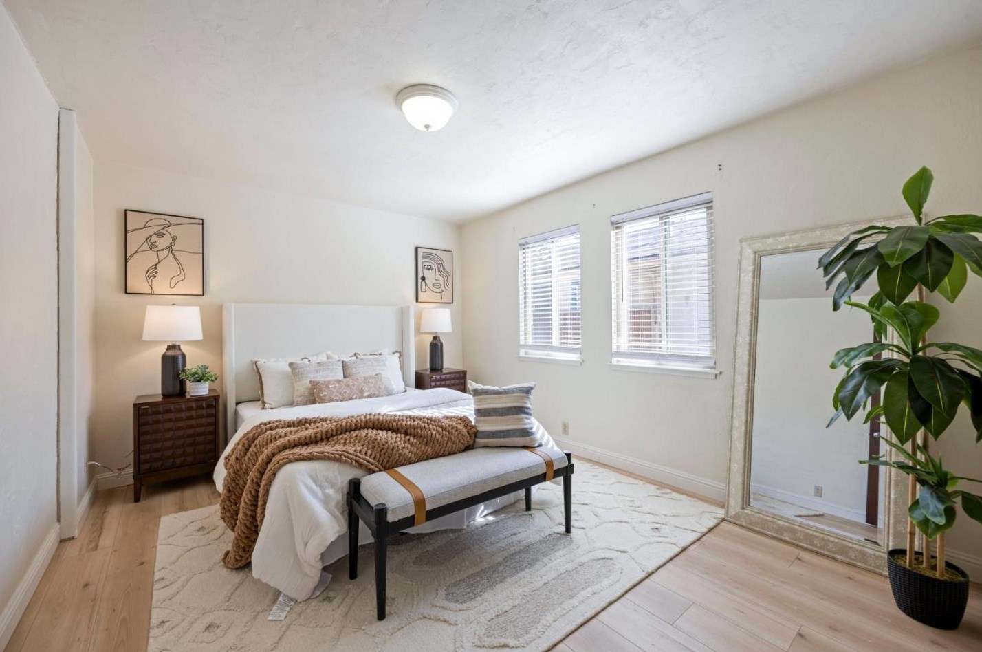 1626 San Fernando St, San Jose CA  95116-2421 exterior