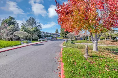 203 Vista Prieta Ct, Santa Cruz, CA 95062 - Photo 11