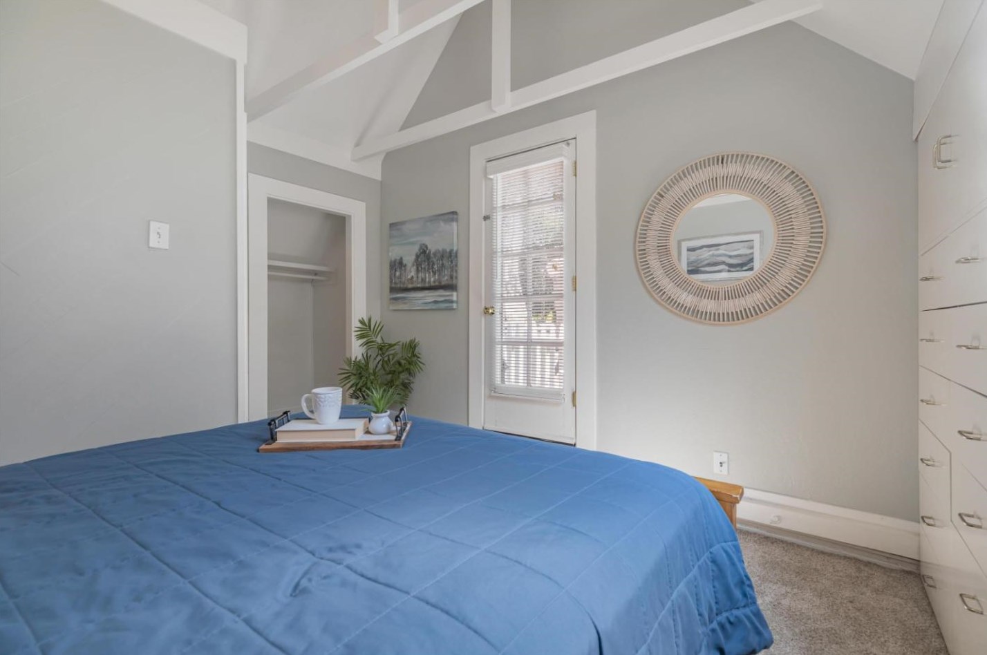 1555 Lincoln Ave, Capitola CA  95010-3852 exterior