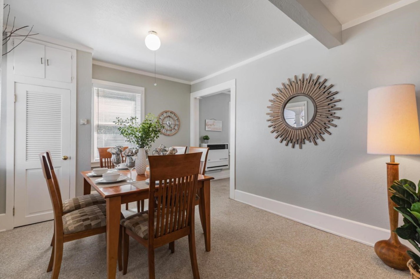 1555 Lincoln Ave, Capitola CA  95010-3852 exterior