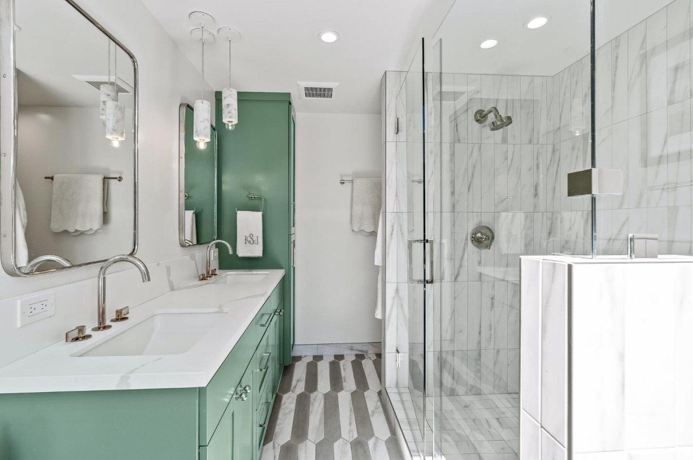 70 Paseo Hermoso, Salinas CA  93908-9167 exterior