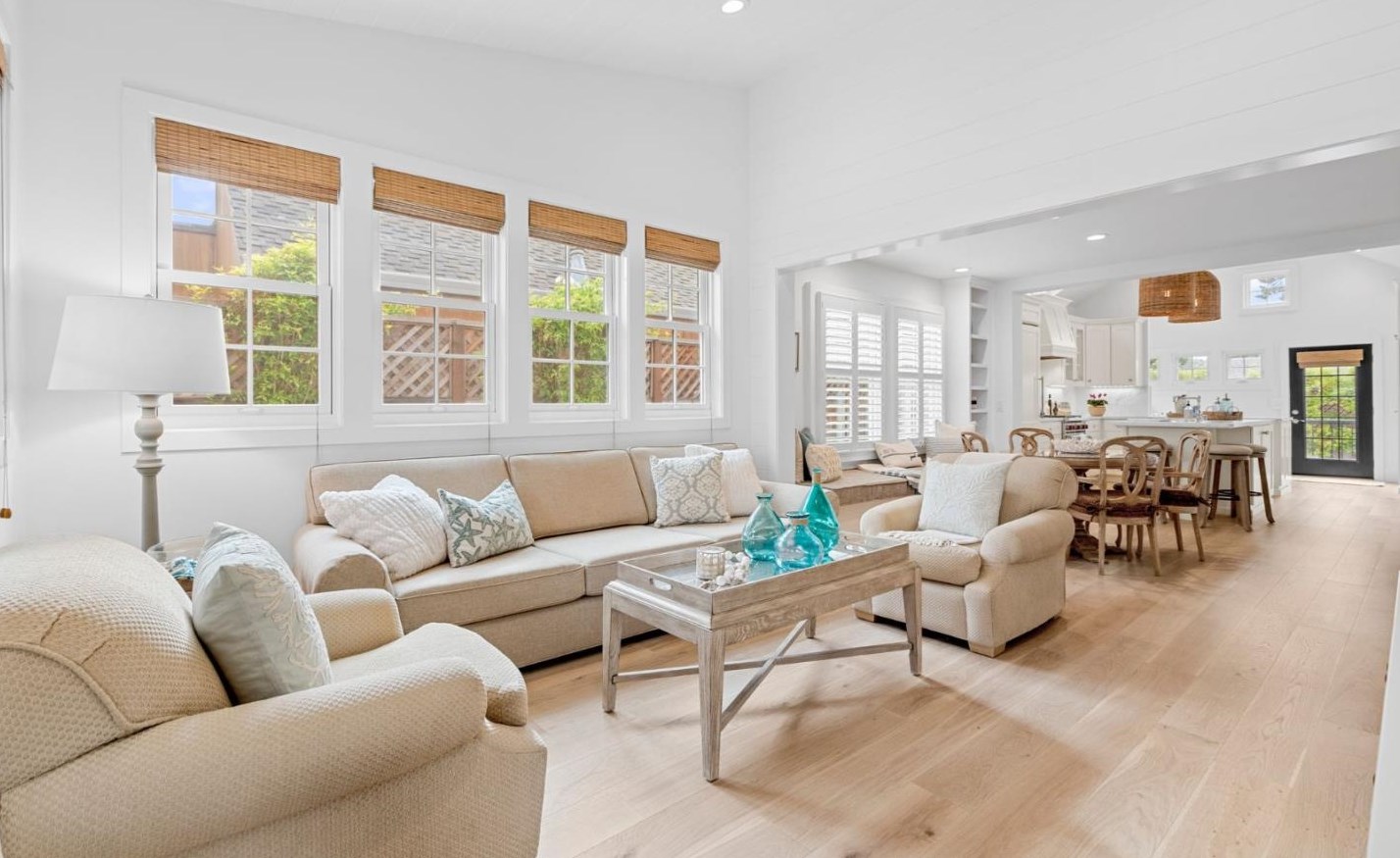 306 El Salto Dr, Capitola CA 95010-3414 exterior