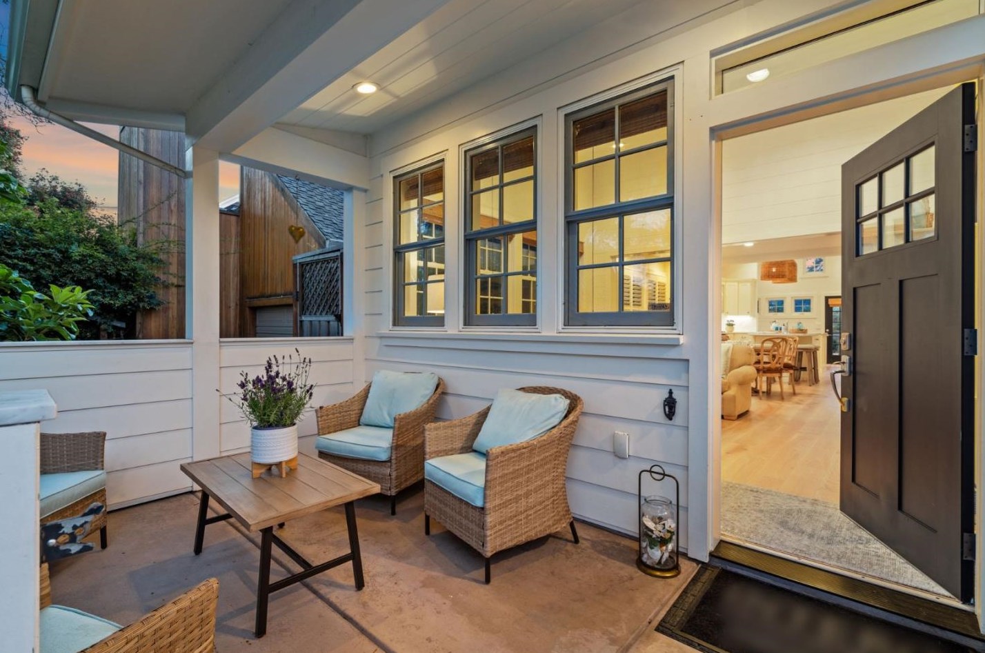 306 El Salto Dr, Capitola CA 95010-3414 exterior