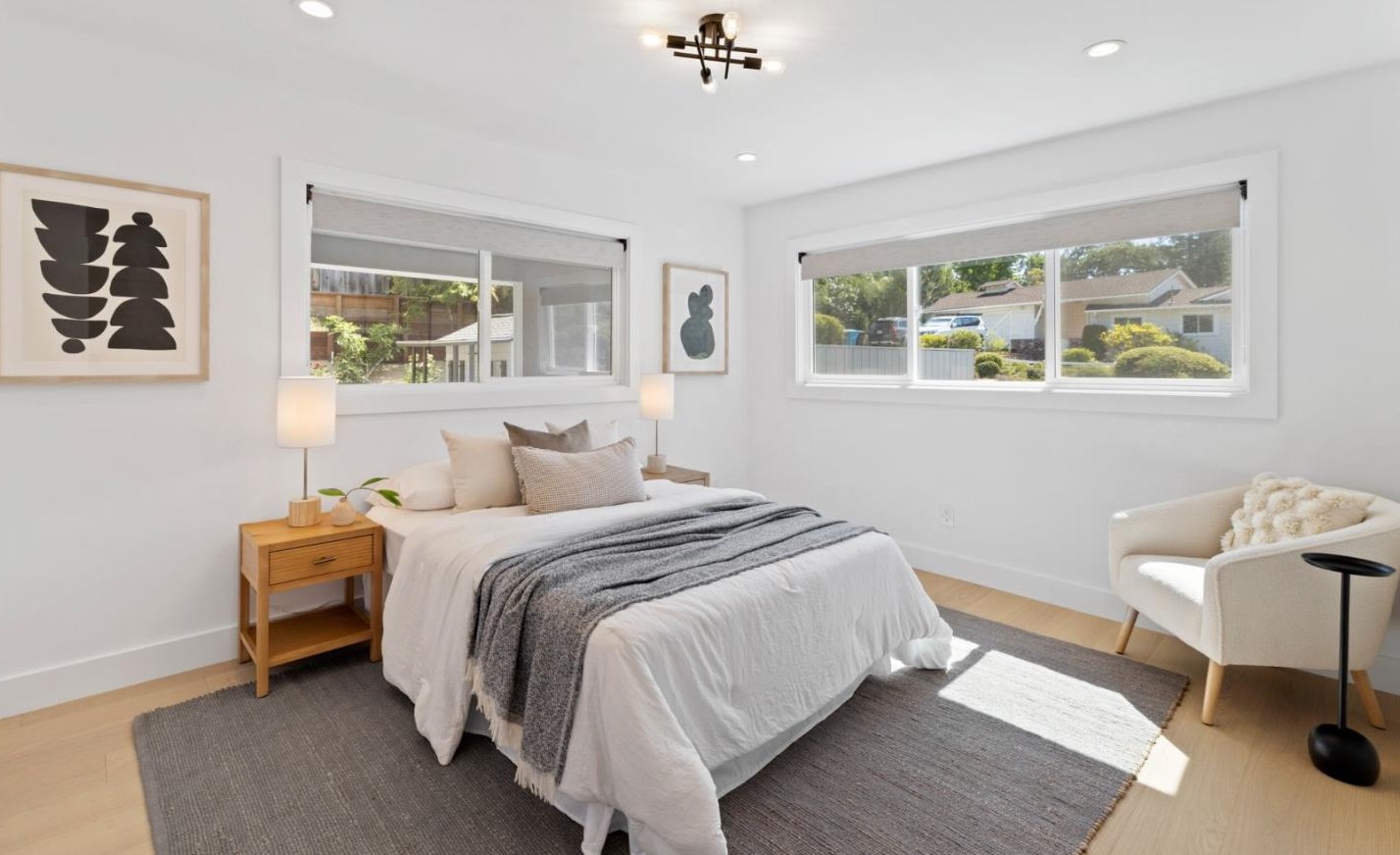 470 La Mesa Dr, Menlo Park CA  94028-7413 exterior