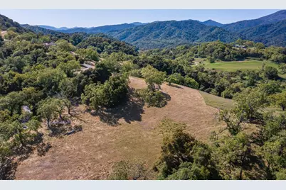 8 Touche Pass, Carmel, CA 93923 - Photo 5