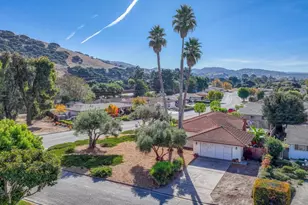 20090 Portola Dr, Salinas, CA 93908 - Photo 1