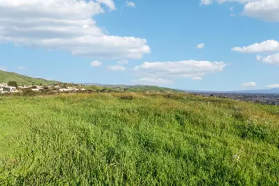 1339 Terra Vista Ct, Milpitas, CA 95035 - Photo 9