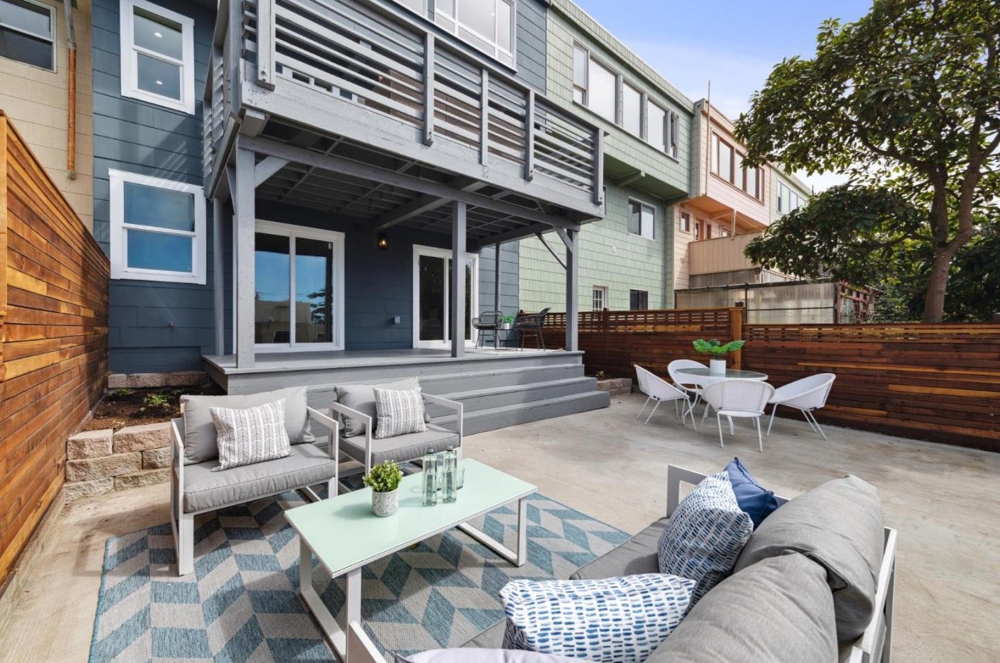 2035 35th Ave, San Francisco CA  94116-1112 exterior