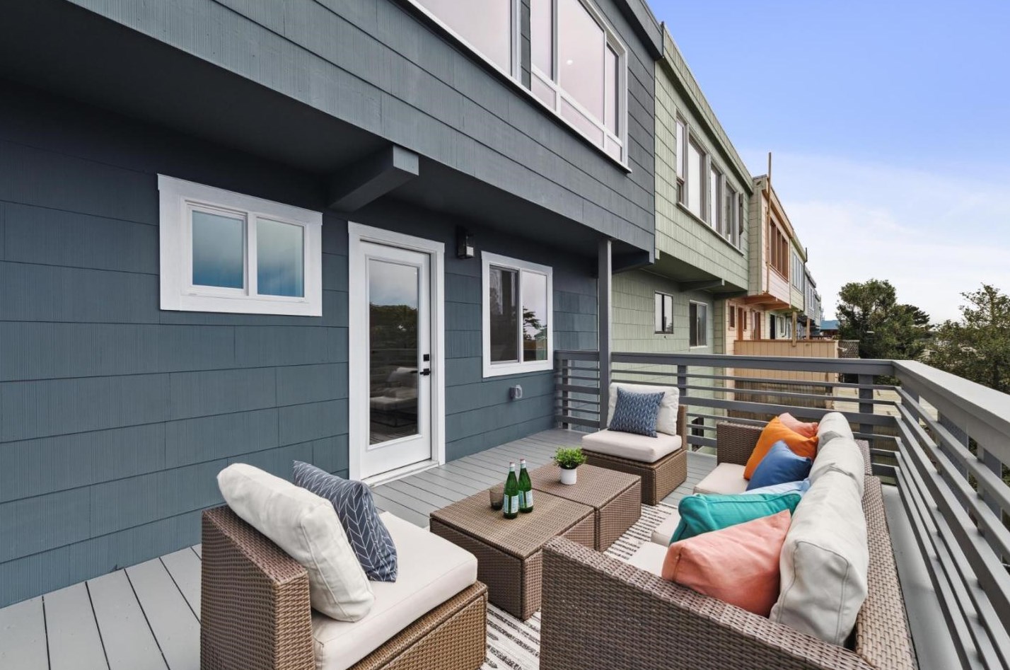 2035 35th Ave, San Francisco CA  94116-1112 exterior