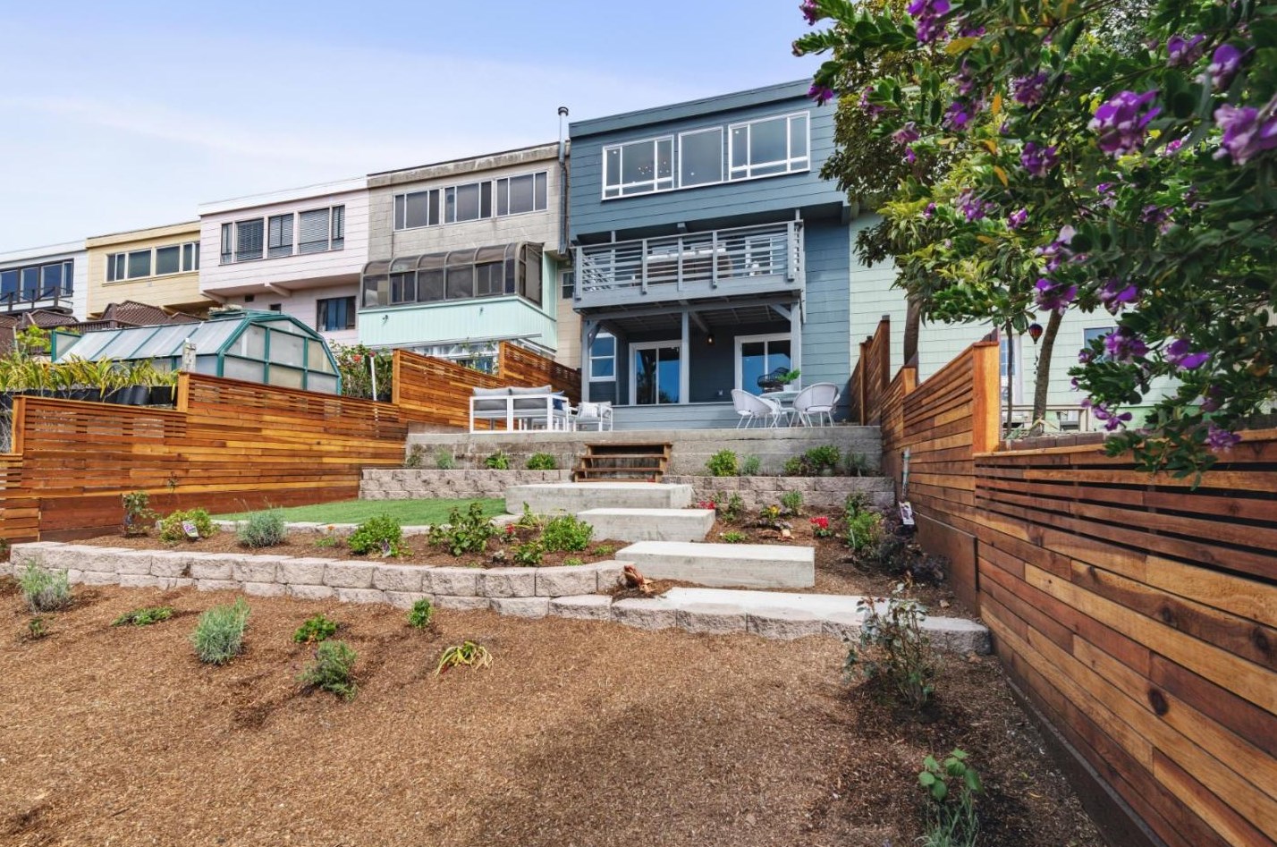 2035 35th Ave, San Francisco CA  94116-1112 exterior