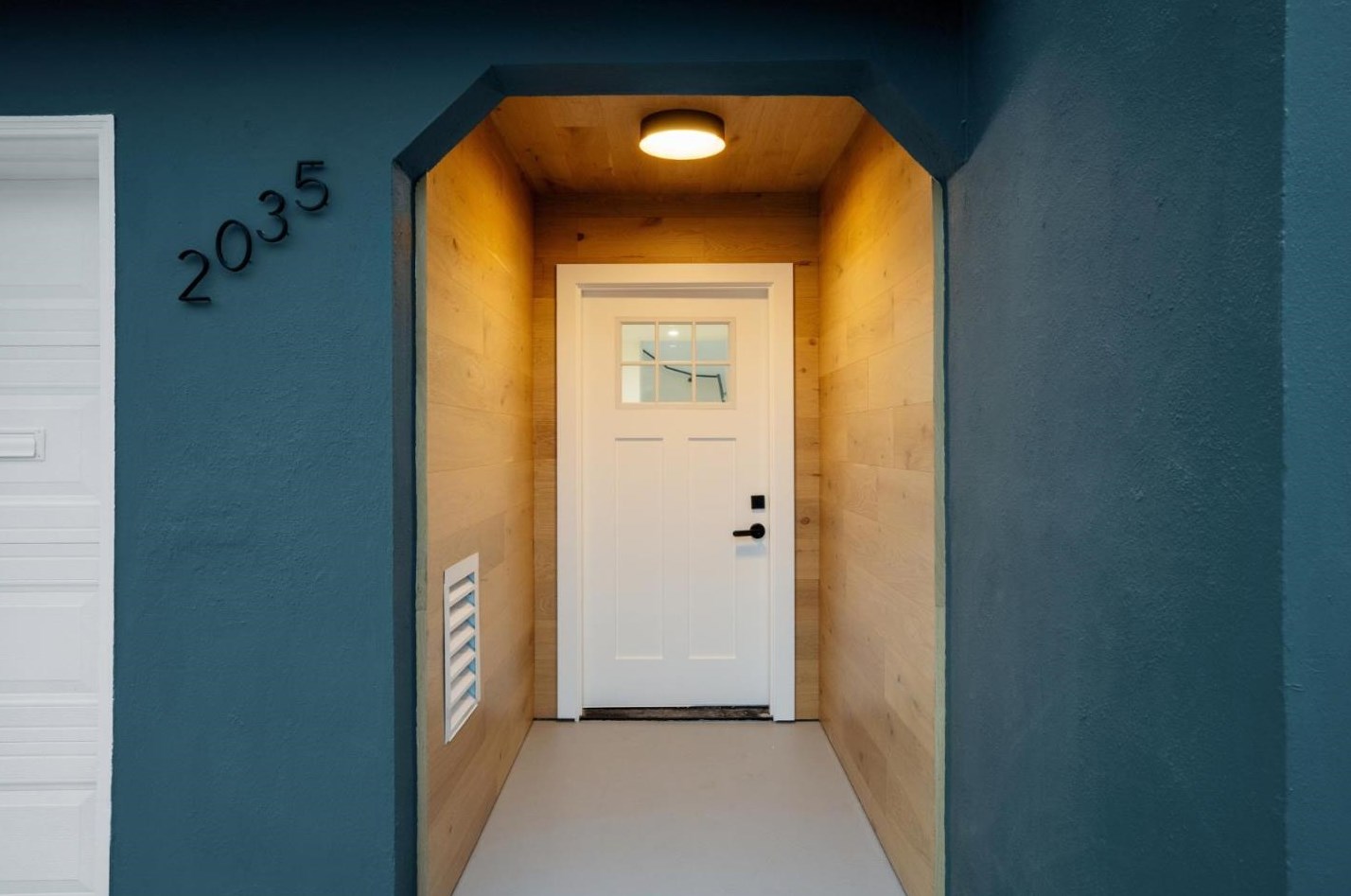 2035 35th Ave, San Francisco CA  94116-1112 exterior