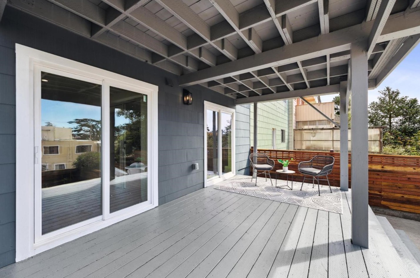 2035 35th Ave, San Francisco CA  94116-1112 exterior