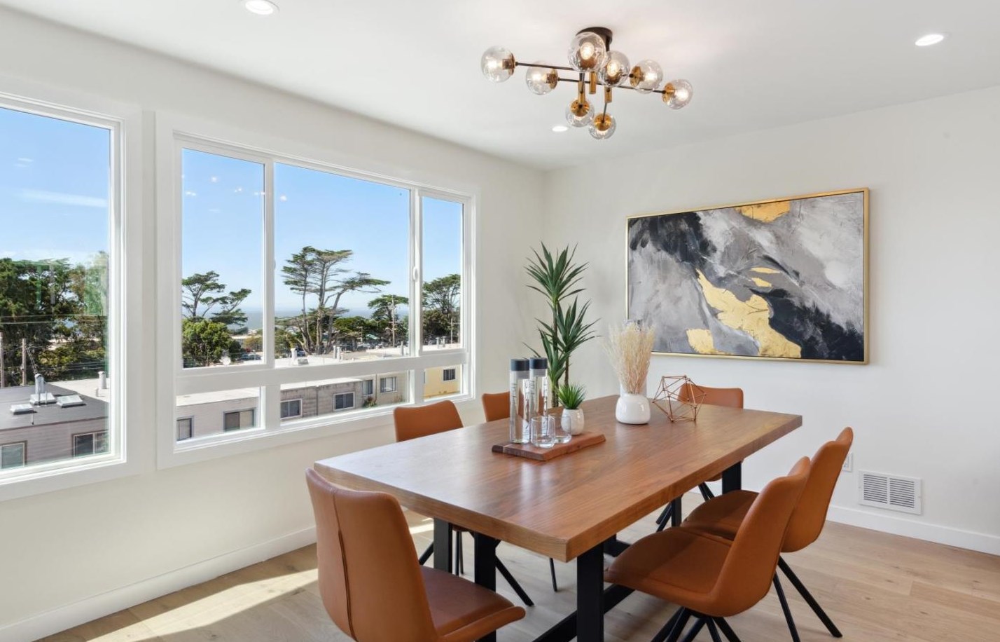 2035 35th Ave, San Francisco CA  94116-1112 exterior