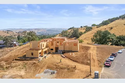 1075 Rose Orchard Place, Morgan Hill, CA 95037 - Photo 5