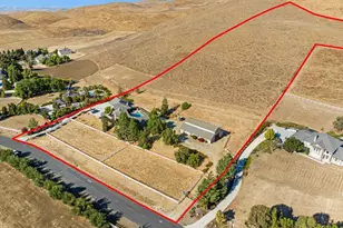 5955 Diablo Hills Rd, Tres Pinos, CA 95075 - Photo 81