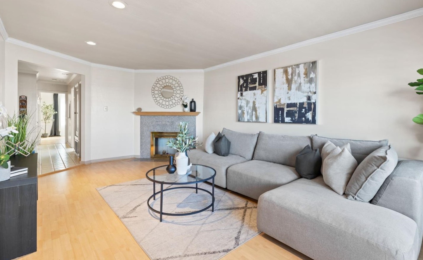369 Santa Barbara Ave, Daly City CA  94014-3821 exterior