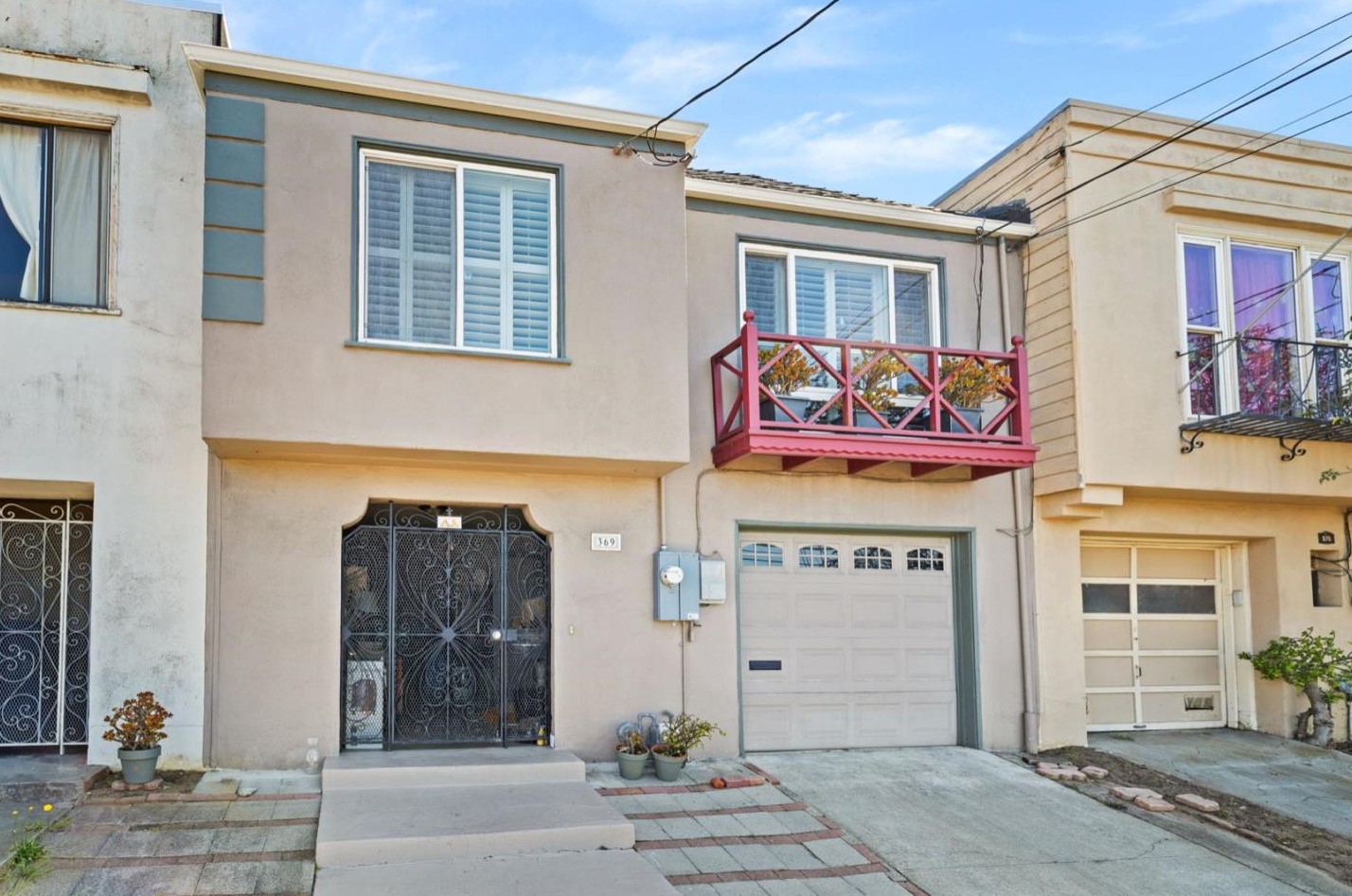 369 Santa Barbara Ave, Daly City CA  94014-3879 exterior