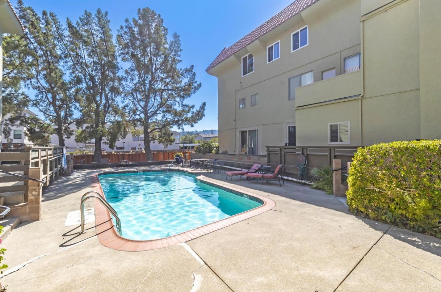 35 28th Ave, San Mateo CA  94403-2468 exterior