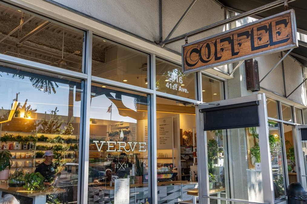 4550 Topaz St, Capitola CA 95010-3141 exterior