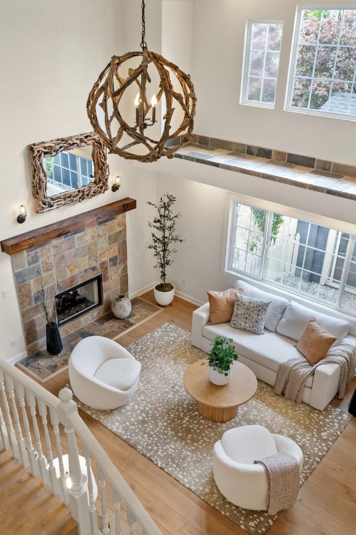 4550 Topaz St, Capitola CA 95010-3141 exterior