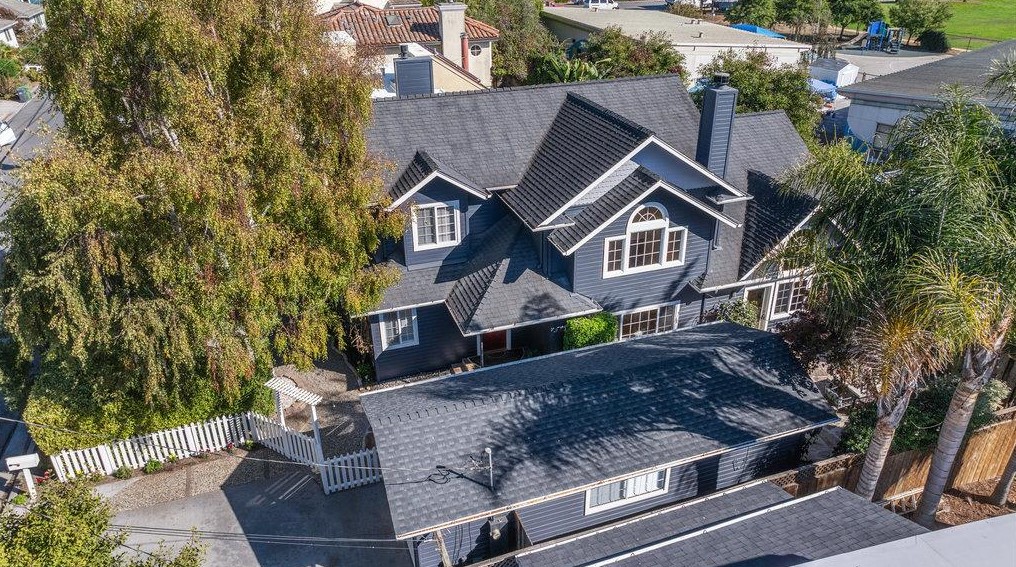 4550 Topaz St, Capitola CA 95010-3141 exterior