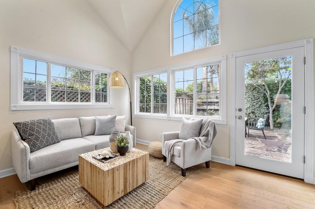 4550 Topaz St, Capitola CA 95010-3141 exterior