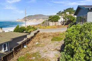 000 Sea Cliff Ct, Montara, CA 94037 - Photo 1