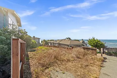000 Sea Cliff Ct, Montara, CA 94037 - Photo 9