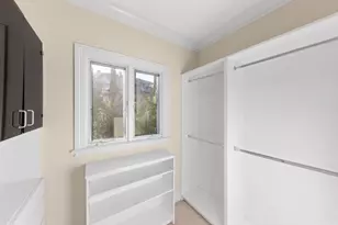 2496 Butternut Dr, Hillsborough, CA 94010 - Photo 53