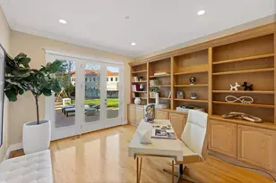 2496 Butternut Dr, Hillsborough, CA 94010 - Photo 71