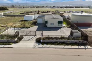 991 Industrial Way, King City, CA 93930 - Photo 1