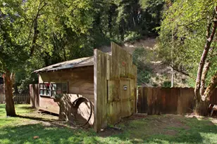 16770 Redwood Lodge Rd, Los Gatos, CA 95033 - Photo 121