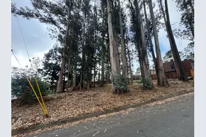 000 The Alameda, El Granada, CA 94018 - Photo 1