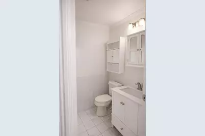 584 Vienna St, San Francisco, CA 94112 - Photo 7