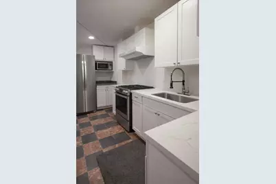 584 Vienna St, San Francisco, CA 94112 - Photo 13