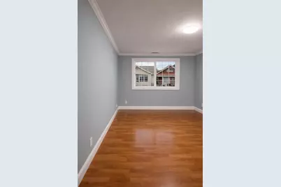 584 Vienna St, San Francisco, CA 94112 - Photo 5