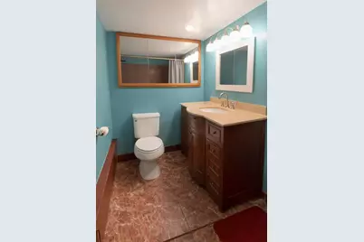 584 Vienna St, San Francisco, CA 94112 - Photo 15