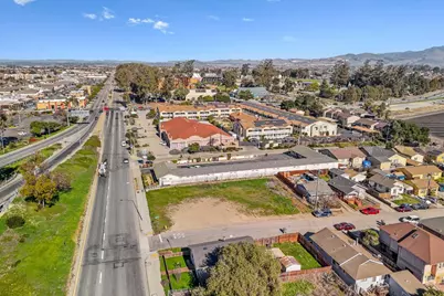 730 N Main St, Salinas, CA 93906 - Photo 1