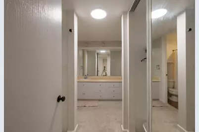 8227 Shelter Creek Ln, San Bruno, CA 94066 - Photo 9