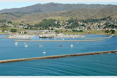 121 Lewis Ave, El Granada, CA 94018 - Photo 7