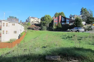 121 Lewis Ave, El Granada, CA 94018 - Photo 1