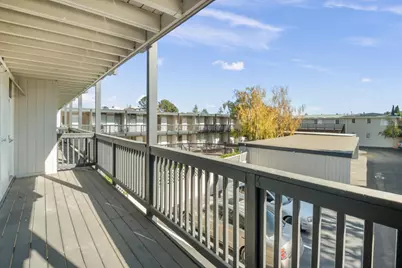 1775 Marco Polo Way, Burlingame, CA 94010 - Photo 21