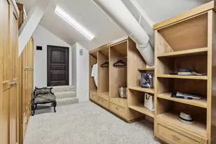 15253 Montalvo Rd, Saratoga, CA 95070 - Photo 61