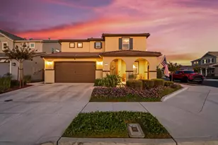 691 Toledo Dr, Hollister, CA 95023 - Photo 1