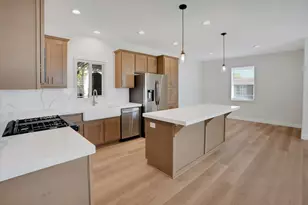 144 Holm Rd 55, Watsonville, CA 95076 - Photo 5