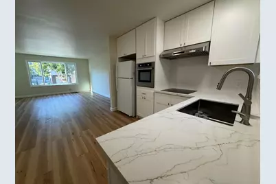 370 Bartlett St 3, San Francisco, CA 94110 - Photo 19