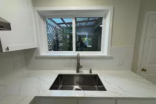 370 Bartlett St 3, San Francisco, CA 94110 - Photo 21