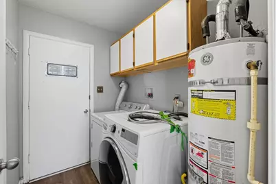 317 Perrymont Ave, San Jose, CA 95125 - Photo 17